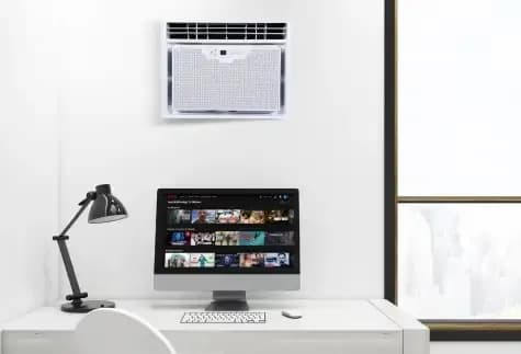 White energy saving window type aircon for small room that costs less but quickly cools your space